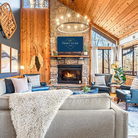 The Family Stone Luxe Cabin Sleeps 12 Hot Tub Dogfriendly Dollywood 비둘기 포지 외부 사진
