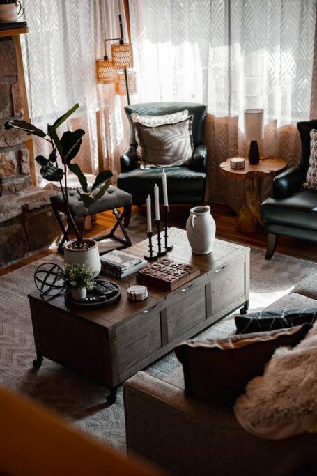 The Family Stone Luxe Cabin Sleeps 12 Hot Tub Dogfriendly Dollywood 비둘기 포지 외부 사진