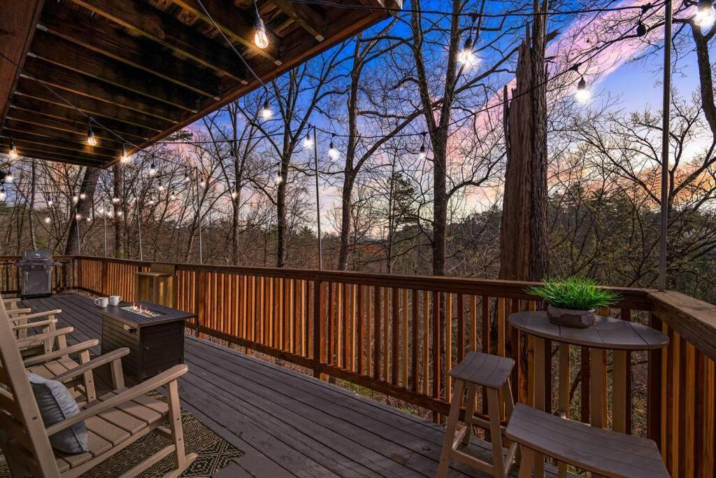 The Family Stone Luxe Cabin Sleeps 12 Hot Tub Dogfriendly Dollywood 비둘기 포지 외부 사진