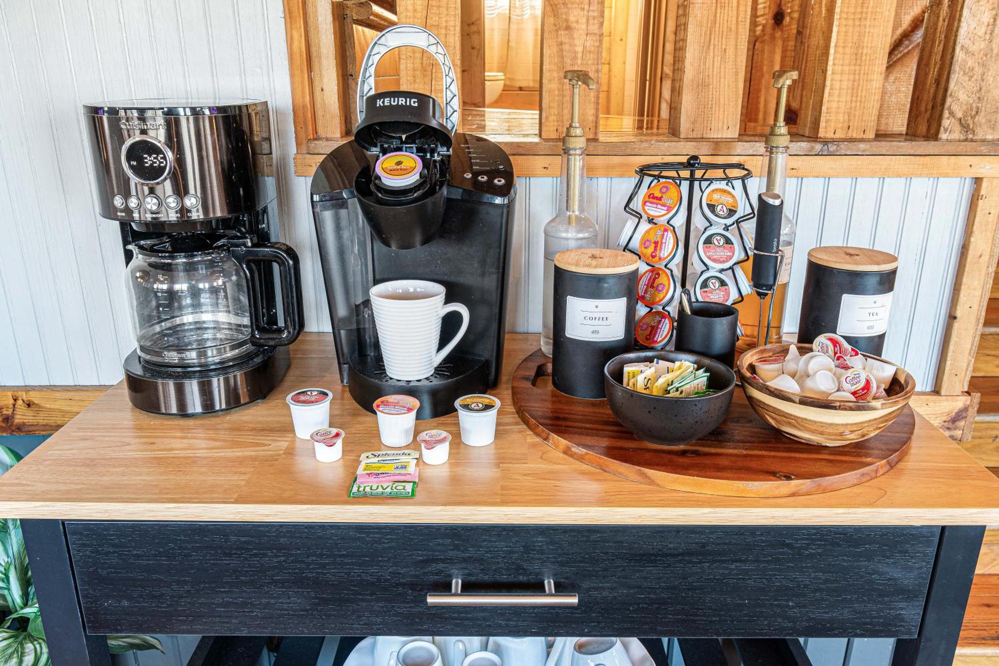 The Family Stone Luxe Cabin Sleeps 12 Hot Tub Dogfriendly Dollywood 비둘기 포지 외부 사진