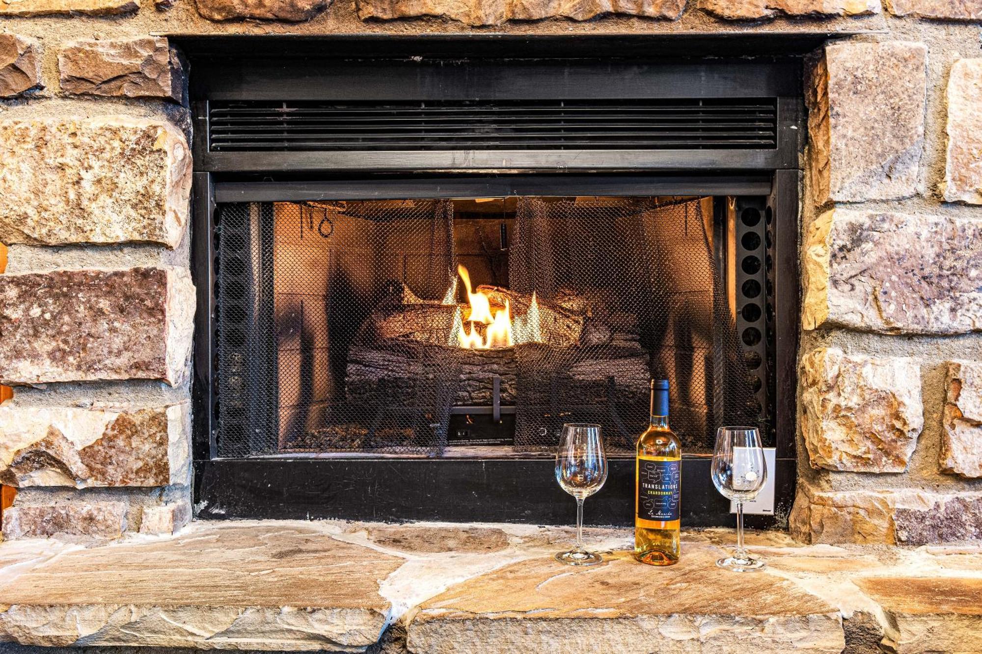 The Family Stone Luxe Cabin Sleeps 12 Hot Tub Dogfriendly Dollywood 비둘기 포지 외부 사진