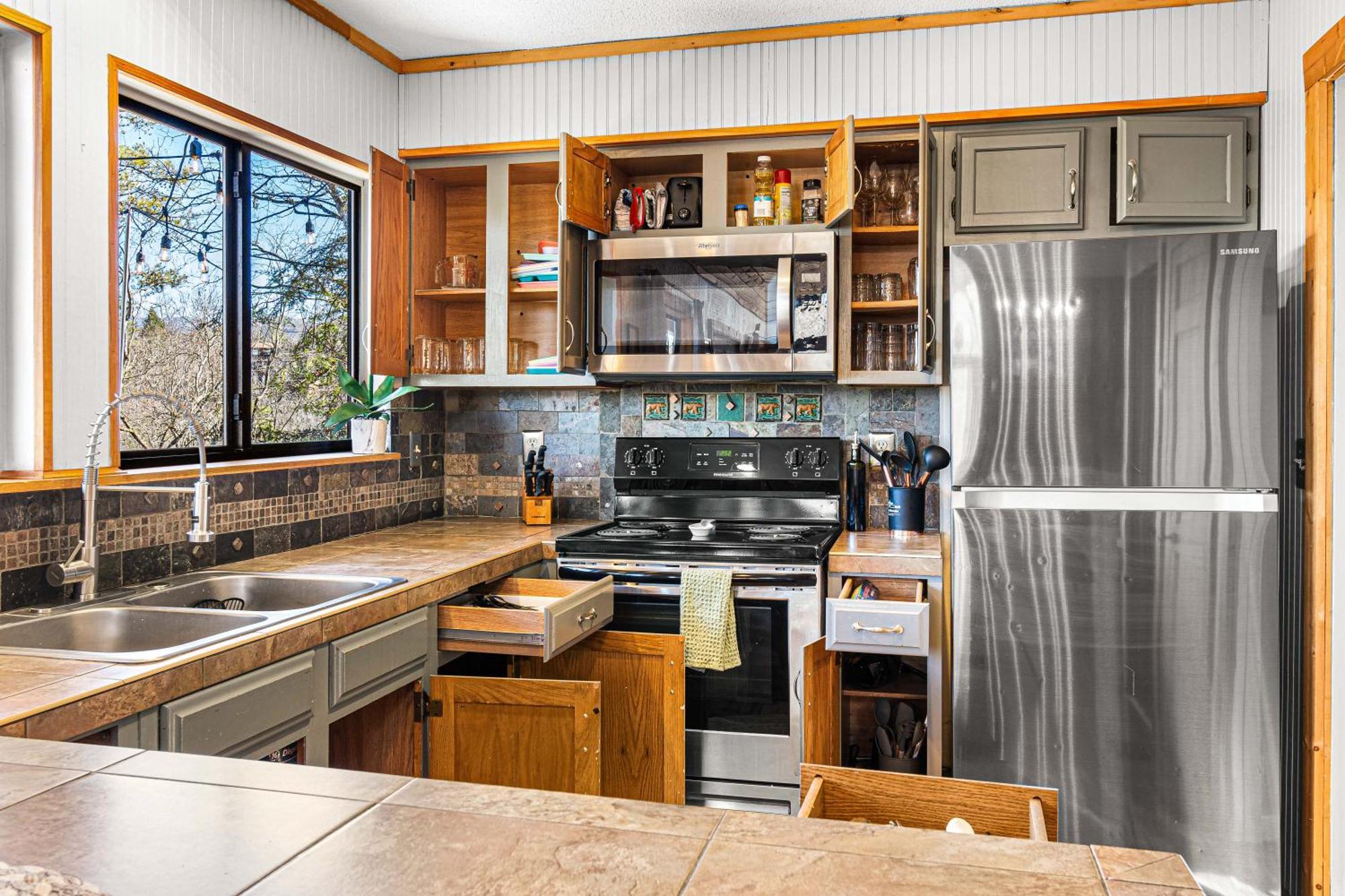 The Family Stone Luxe Cabin Sleeps 12 Hot Tub Dogfriendly Dollywood 비둘기 포지 외부 사진