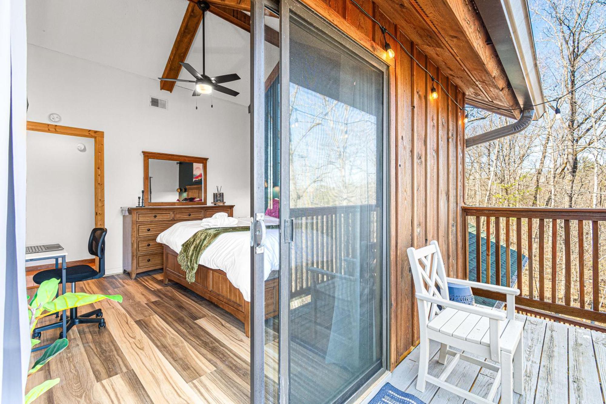 The Family Stone Luxe Cabin Sleeps 12 Hot Tub Dogfriendly Dollywood 비둘기 포지 외부 사진